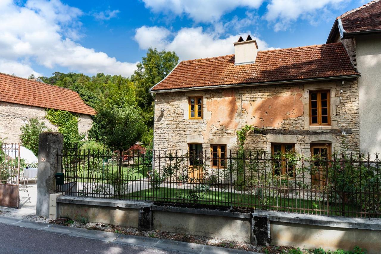 Relais De La Fontaine - Maison De Charme Cunfin Eksteriør bilde